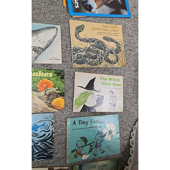 Lot of 14 Vintage Mixed Authors Bedtime Paperback Children's Story Time Books - Picture 8 of 8